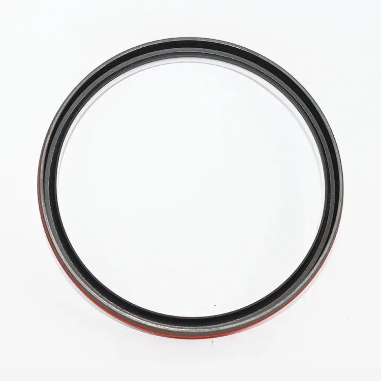 Dongfeng 6CT QSC8.3 Crankshaft Rear Oil Seal 3926126